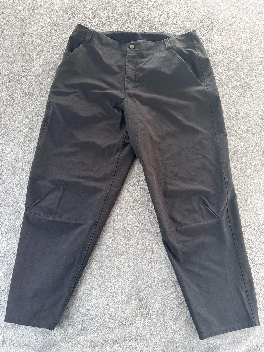 Lululemon ABC Slim-Fit 5 Pocket Pants Men’s 36 Black Utilitech Stretch
